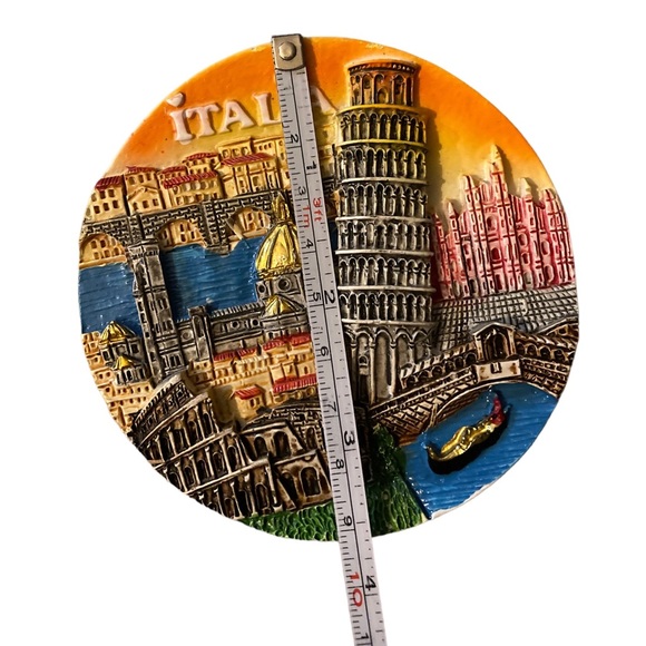ITALIA Wall Hanging Souvenir, Piza Tower, Coloseum, Florence, Vatican, Gondola - Picture 2 of 3